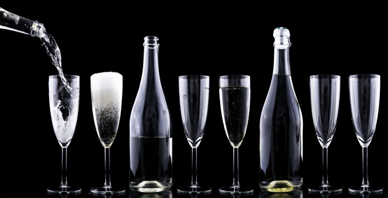6 Situations to Avoid When Drinking Alcohol