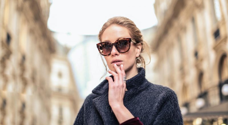 Sunglasses and Eye Health: Understanding the Benefits and Risks