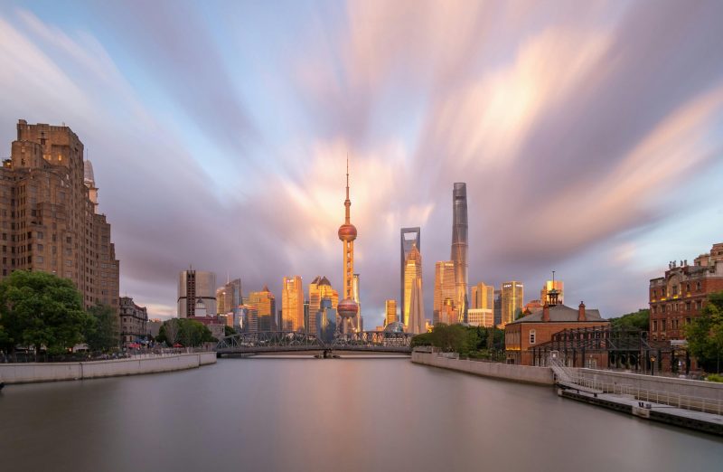 Shanghai Attracts 310K+ Returnees to Supportive Environment