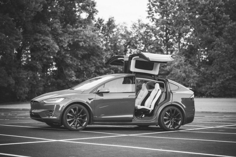 Tesla Beijing Recalls 870 Model X Vehicles Over Roof Trim Safety Concerns