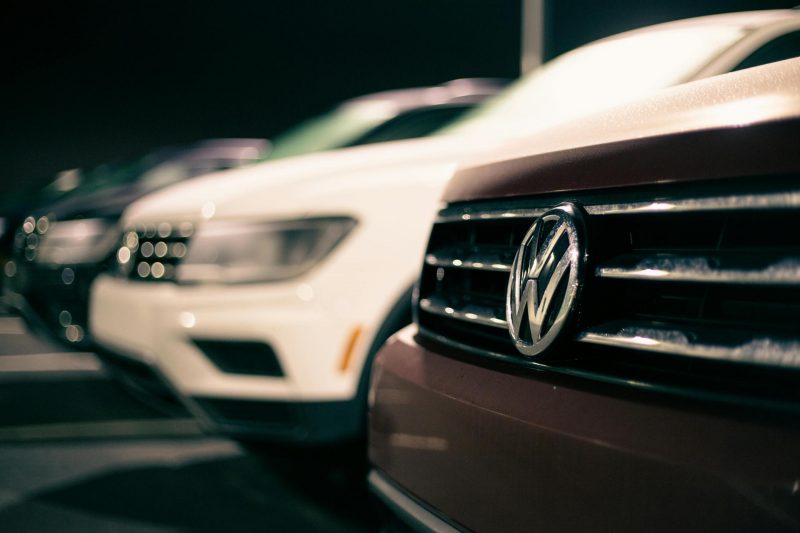 China's Auto Market Sees Surge in New Energy Vehicle Sales and Market Recovery