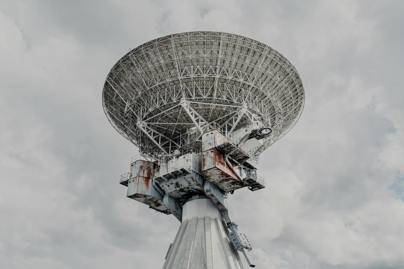 Innovative Algorithm Boosts Radar Resolution for Automotive and Aerospace