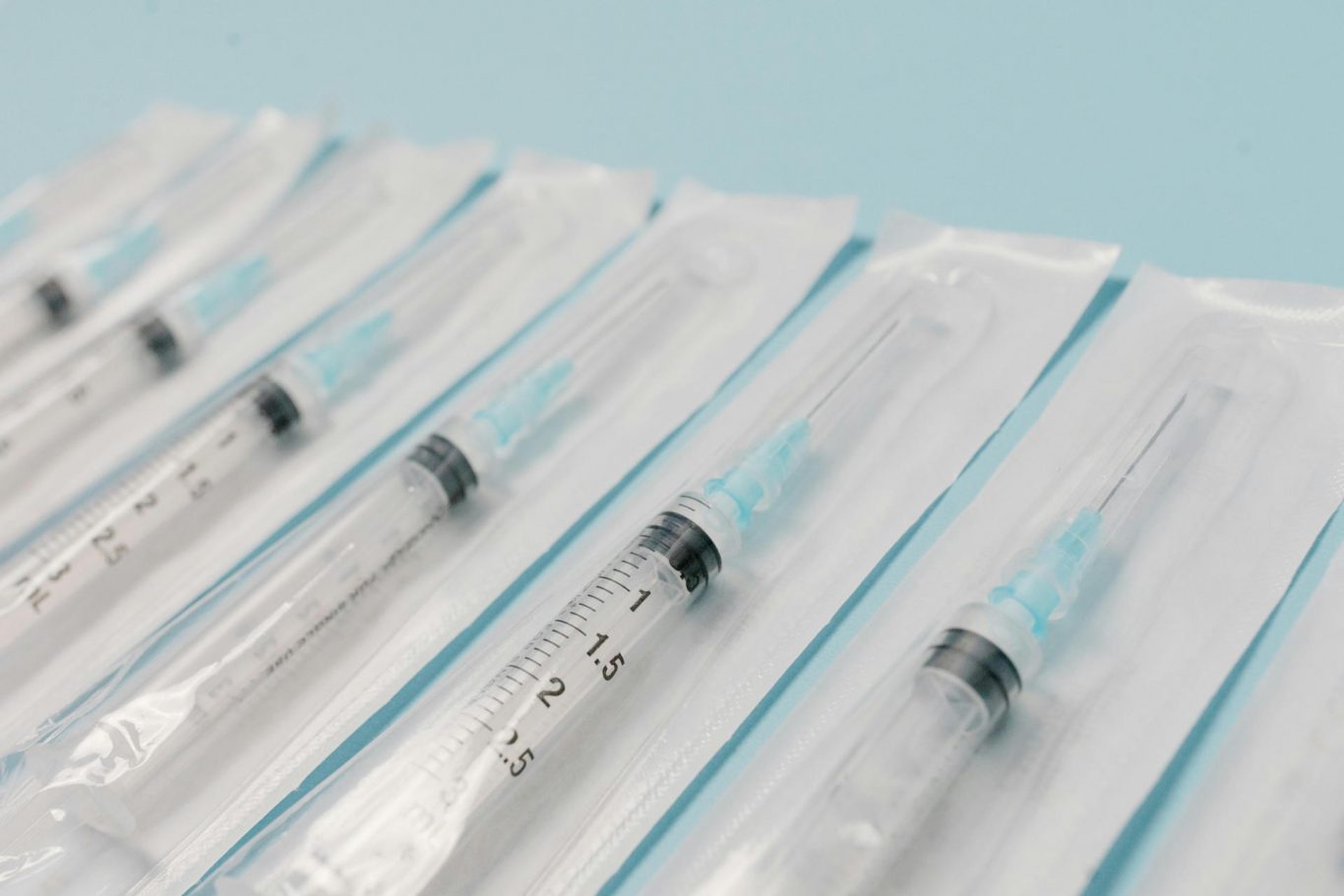 Hospital Pathogen Found Capable of Degrading Medical Plastics, Raising Safety Concerns