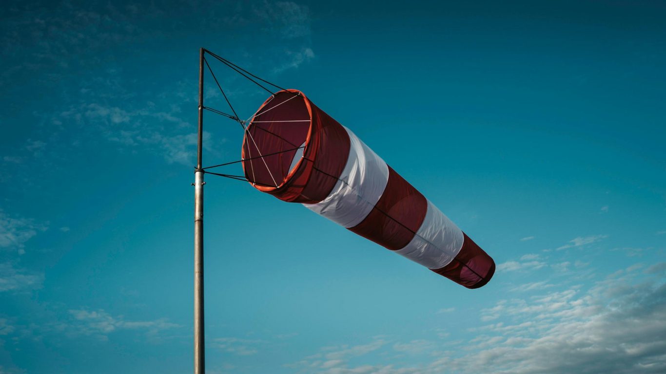 Aurora: AI Breakthrough Enhances Global Extreme Weather Forecasting