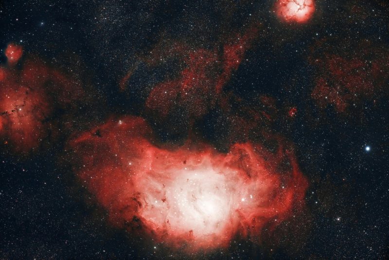 Rare Supernova Reveals Hidden Layers of Massive Star's Death